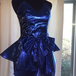 Shimmery fishtail 80's bow dress
